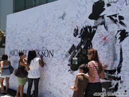 Jackson Still King Of Pop On Billboard Charts Cnn Com