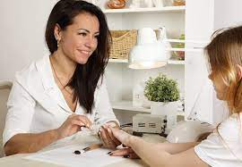 nail technician s in los angeles