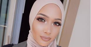 beauty ambador wears a hijab