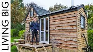 17 year old builds tiny house for only
