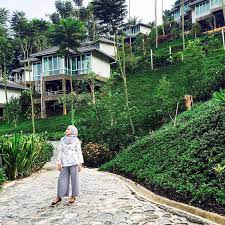 Laman pesona resort & spa ⭐ , malaysia, raub, lot 3 & 4, seksyen 4: 1 5 Hours From Kuala Lumpur Stay At A Secluded Durian Retreat In Raub Laman Pesona Resort Spa