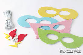 Simple Super Hero Masks With Printable Template The Craft Train