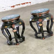 black lacquered round stools