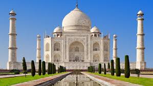 in india that every tourist must visit