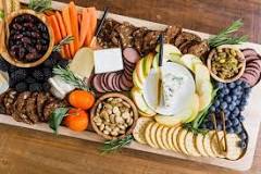 What does a traditional charcuterie board have?
