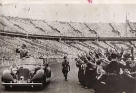 1936年柏林奥运会，希特勒的表演抢尽风头- 每日头条