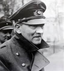 30 апреля 1945-го: "тела Гитлера и Евы Браун плохо горели, не хватало  бензина" - KP.RU