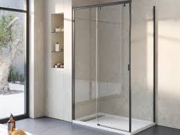 choosing a bathroom shower screen