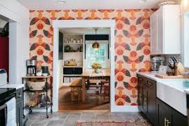 How To Hang Wallpaper Tips On