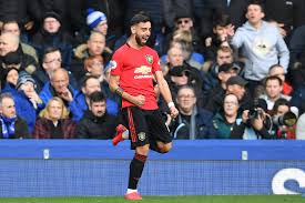 Assisted by michael keane with a headed pass following a set piece situation. Manchester United Everton Draw After Var Rules Out Harry Maguire S Own Goal Bleacher Report Latest News Videos And Highlights