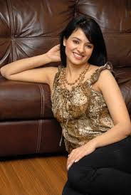 Beauty Galore HD : Saloni Aswani Relax Cozy At Telugumayyi Movie Interview