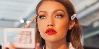 gigi hadid has given her signature red