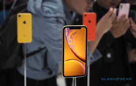 In the past, buying apple's budget alternative to its flagship phone releases usually involved living with some sort of sacrifice in features or build quality, saddling them all with a last year's news stamp of inferiority. Iphone Xr Shipping Slips Past Launch Date Slashgear