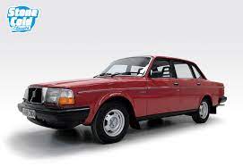 Like the volvo 140 series (1966 to 1974), from which it was developed, it was designed by jan wilsgaard. 1983 Volvo 240 Dl Auto Stone Cold Classics