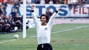 Subscribe to my channel gerd müller's 14 world cup goals in 90 seconds all goals scored by gerd muller was the top scorer at the 1970 fifa world cup mexico™, finding the net 10 times. Welcome To Fifa Com News Der Bomber Turns 75 Fifa Com