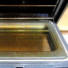 How to clean inside the oven. Why You Should Almost Never Use Your Oven S Self Cleaning Function Kitchn
