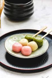 hanami dango 花見団子 okonomi kitchen