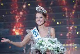 Amandine Petit - Miss France 2021 is Miss Normandie Amandine Petit