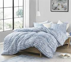 true twin xl sized dorm comforter aura