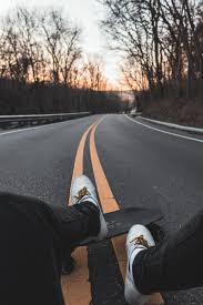 Choose from a curated selection of aesthetic wallpapers for your mobile and desktop screens. Wallpapers Tree Skateboard Road Surface Video Car Skateboard Photography Skateboard Pictures Aesthetic Photography