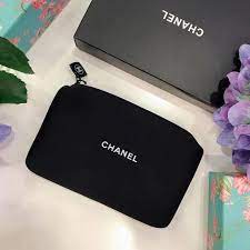 chanel makeup pouch vip gift fesyen