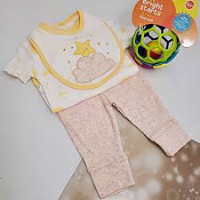 newborn baby gifts delivery in