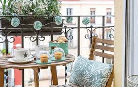 small balcony ideas how to decorate a