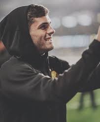 Or we can say out of the spotlight. Pulisic Does Christian Have A Girlfriend If He Doesn T Do