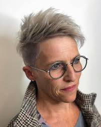 Short hair pixie cut hairstyle with glasses ideas 1. Playground Hairstyles For Short Hair Over 60 With Glasses 55 Latest Hairstyles For 50 60 Year Old Woman With Glasses 2021