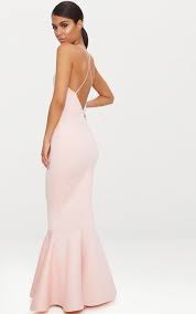 Add to the drama with the floor sweeping maxi dresses that are sure to turn heads or get in bloom and opt for floral styles. 40 More Gorgeous Wedding Guest Dresses Dani Thompson Chic Capsule Closet Fishtail Maxi Dress Cocktail Dress Wedding Maxi Dress