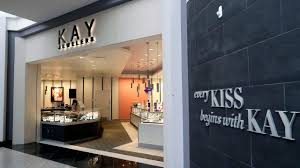 $1,000 minimum purchase and 20% down payment required. Jewelry Retailer Accused Of Opening Fake Store Credit Card Accounts Wsj