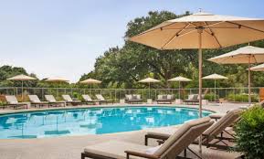 the best family hotels in austin the