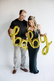 pregnancy announcement by amanda may photos