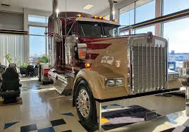 Kenworth Trucks Offer Both
