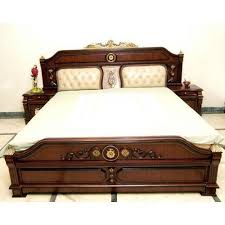 Queen Size Wooden Double Bed Size 6 X