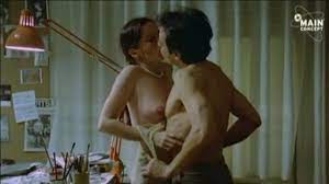 Naked Geraldine Chaplin in Los ojos vendados < ANCENSORED