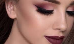 which are easy makeup tips for women