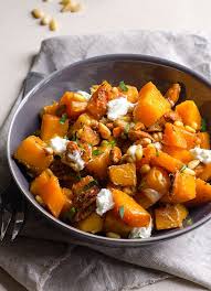 honey garlic ernut squash recipe roasted on a skillet in 15 minutes and served with toasted