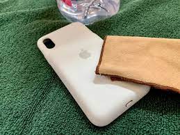 Dish soap phone case cleanser. How To Clean Your Smart Battery Case Imore
