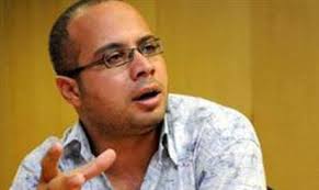 Image. Ahmed Maher, general coordinator of the April 6 Youth Movement, was injured Saturday on Mohamed Mahmoud Street. He reportedly participated in a human ... - ahmed-maher
