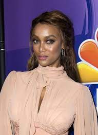 tyra banks is the new face of nine west