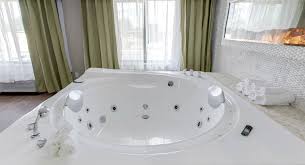 Michigan Hot Tub Suites Hotels With