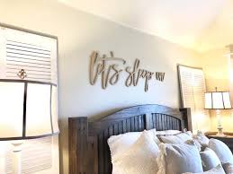 Bedroom Wall Decor Above Bed