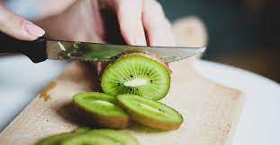 kiwi benefits heart health digestion