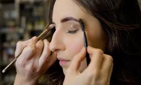 top makeup tips for beautifully shaped