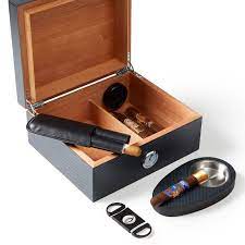 luxe cigar humidor gift set mark and