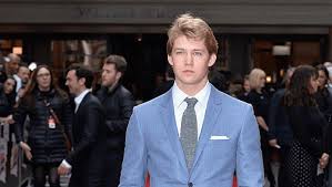 Joe alwyn opens up about his relationship with taylor swift for the first time. The Favourite What Role Does Joe Alwyn Play In The Movie