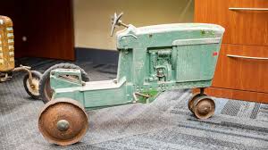 1955 ertl john deere d 55 pedal tractor