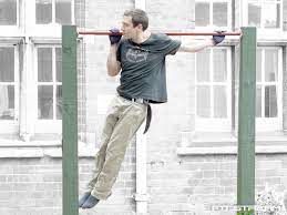outdoor pull up bar and parallel bars