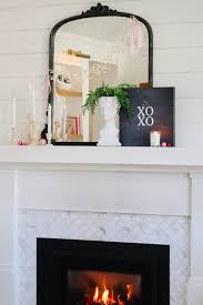 day decorating ideas for your mantel